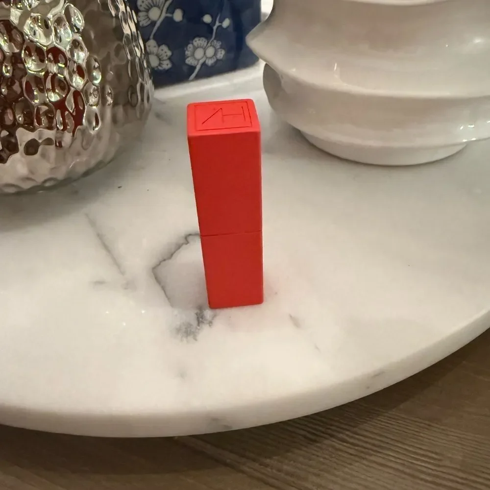 HUNG VANNGO BEAUTY Creamy Matte Longwear Lipstick with Hyaluronic Acid